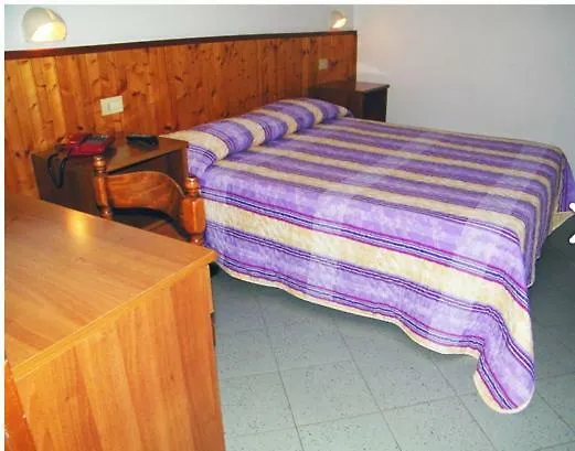 **  Hotel Villa Claudio Marina di Massa Italy